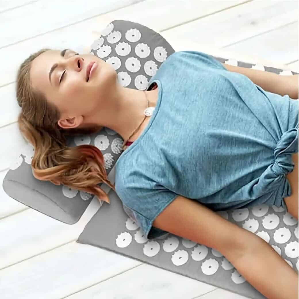 Rodusuite Acupuncture Mat and Pillow Set