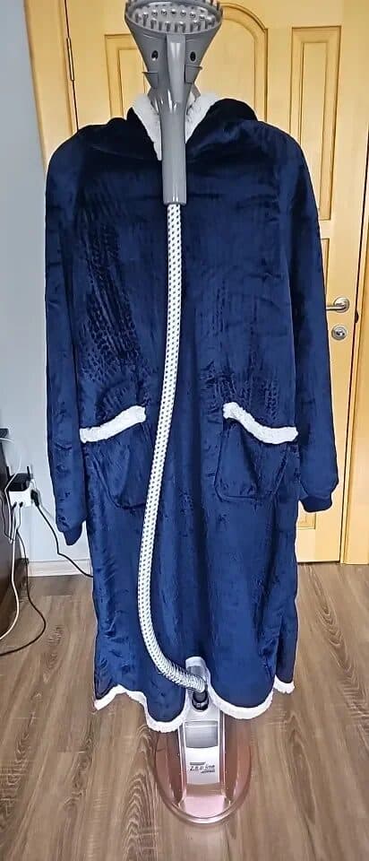 Rodusuite Ultra Cozy Blanket Hoodie photo review